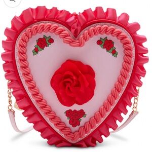 NWT BETSEY JOHNSON KITSCH HEART BABY CAKE CROSSBODY PURSE